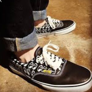 mooneyes vans shoes for sale
